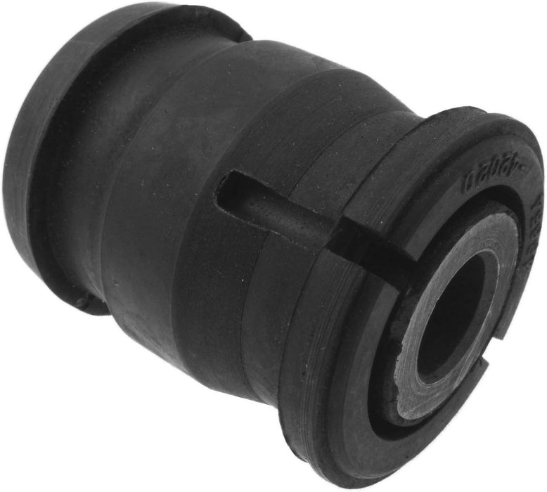 Bushing de tijereta delantero inferior chico