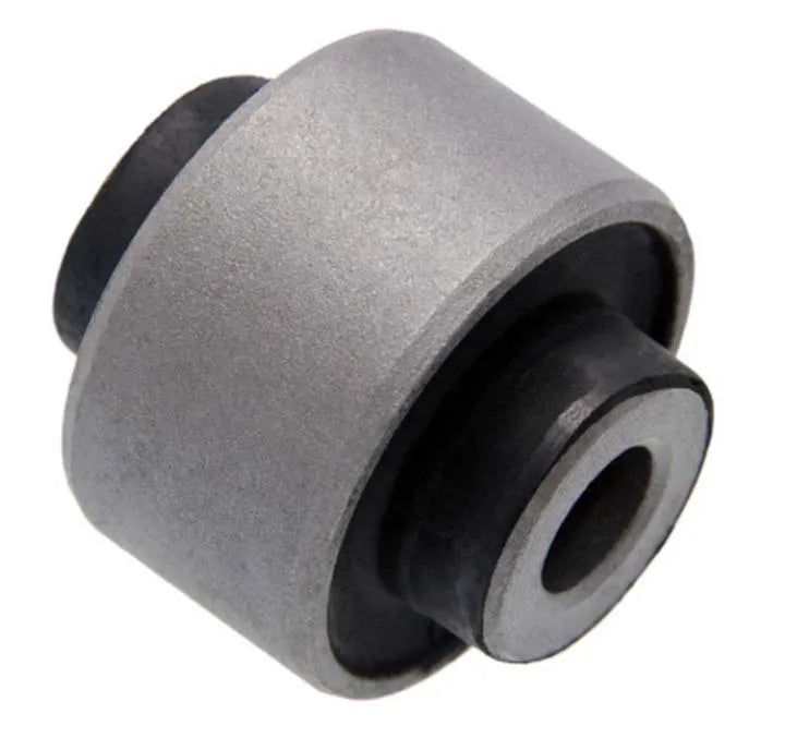 Bushing de tijereta delantero inferior montura