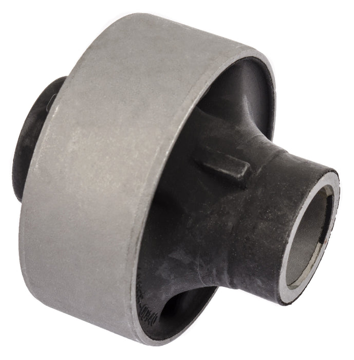 Bushing de tijereta delantero inferior montura