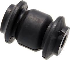 Bushing de tijereta delantero inferior chico