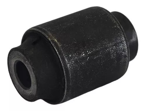 Bushing de tijereta delantero inferior chico