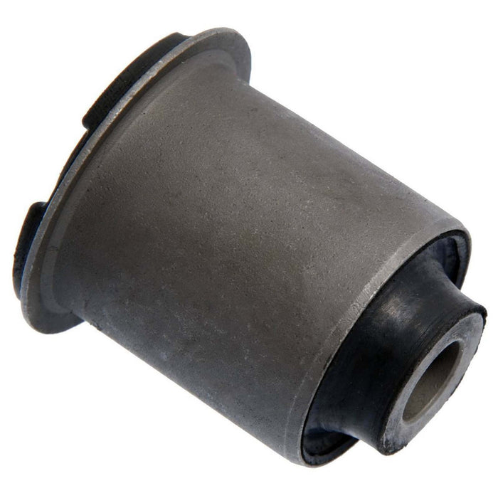 Bushing de tijereta delantero inferior chico
