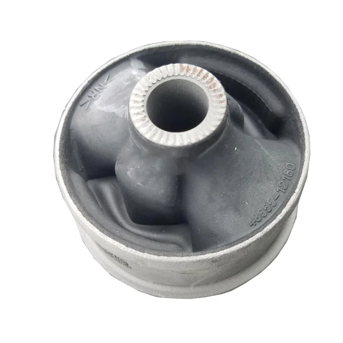 Bushing de tijereta delantero inferior grande